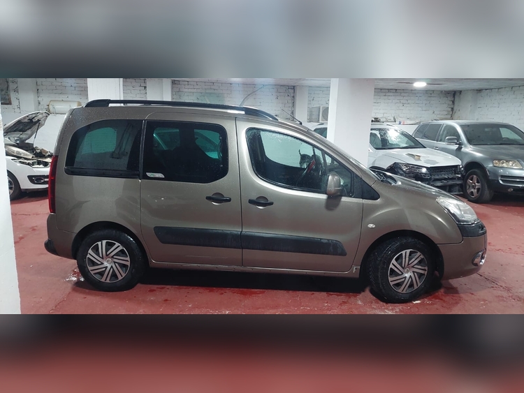 Citroen Berlingo 1.6 92CV foto 2